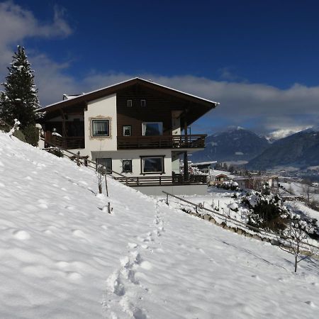 Ferienwohnung Eller Telfes im Stubai Bagian luar foto