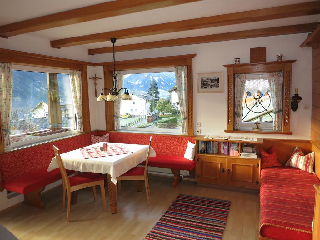 Ferienwohnung Eller Telfes im Stubai Bagian luar foto