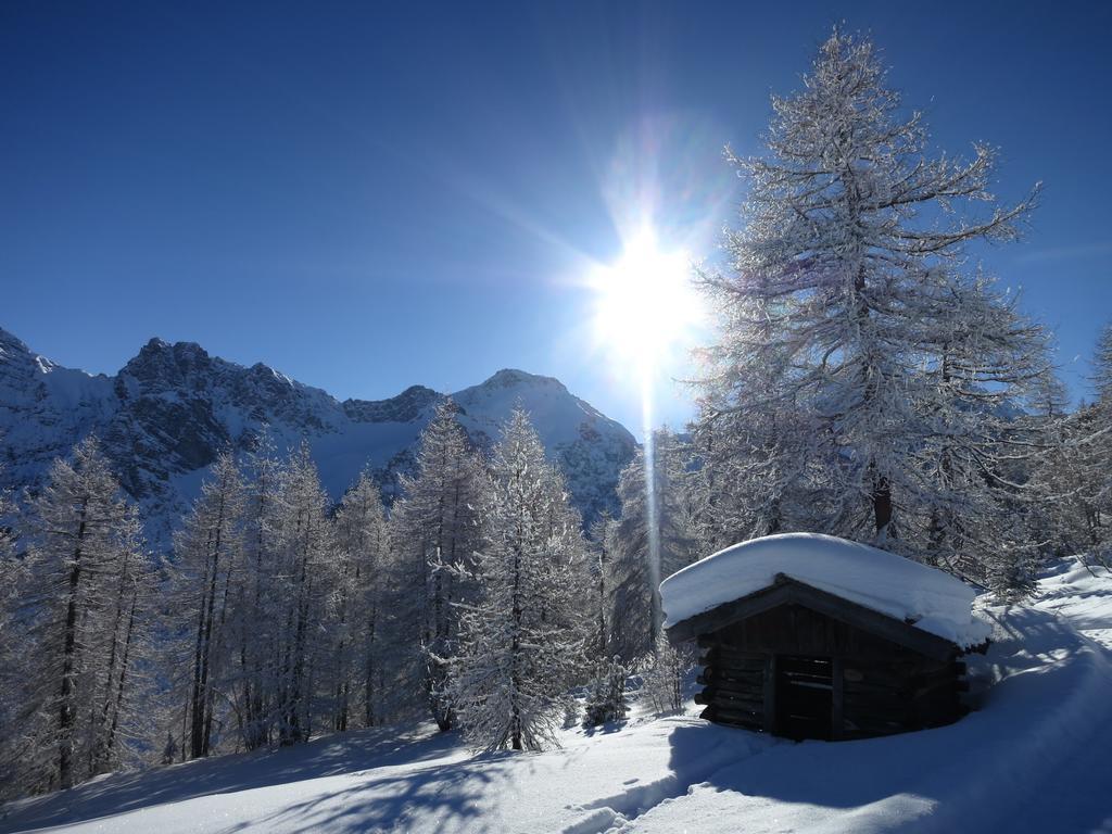 Ferienwohnung Eller Telfes im Stubai Bagian luar foto